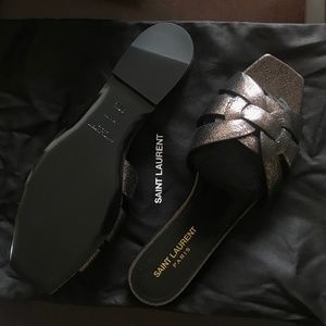 WOMENS SAINT LAURENT SIZE 37 BRAND NEW